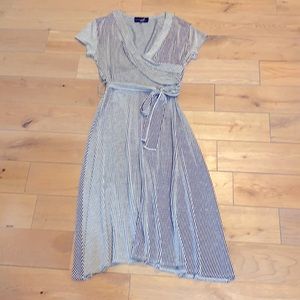 Simple casual dress.